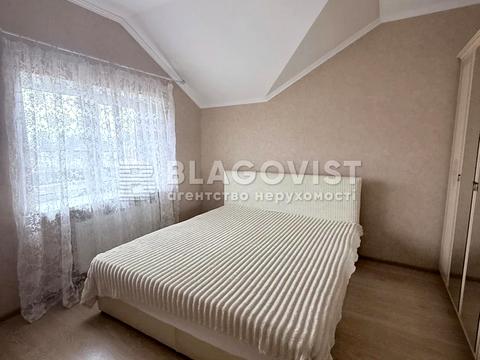 будинок за адресою Молодіжна вул.