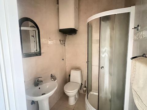 коммерческая по адресу Евгения Коновальца ул. (Ворошилова), 26