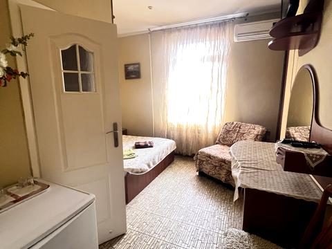 коммерческая по адресу Евгения Коновальца ул. (Ворошилова), 26