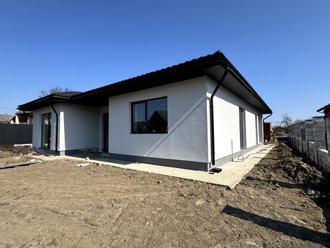 будинок за адресою с. Сторожниця, Тарнівецька вул.
