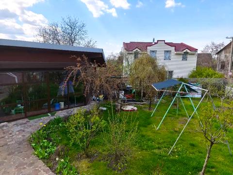 будинок за адресою Набережна