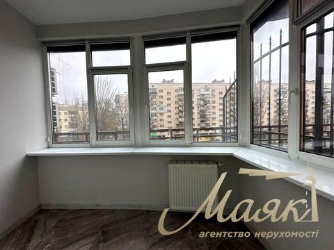 коммерческая по адресу Леся Курбаса просп., 7-А