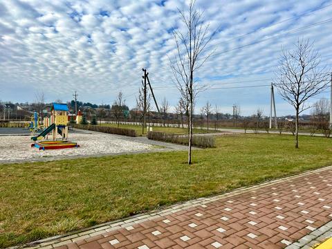 ділянка за адресою Садова