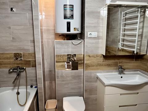 квартира за адресою Доківська вул., 10, к1