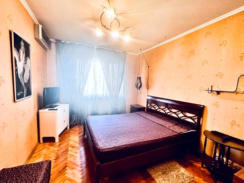 квартира за адресою Київ, Академіка Заболотного вул., 28