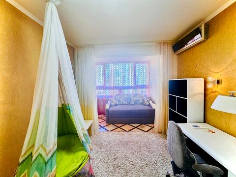 квартира за адресою Київ, Академіка Заболотного вул., 28