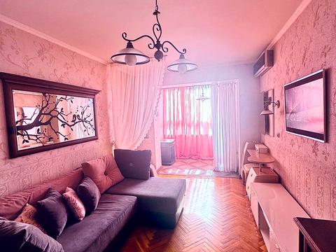 квартира за адресою Київ, Академіка Заболотного вул., 28