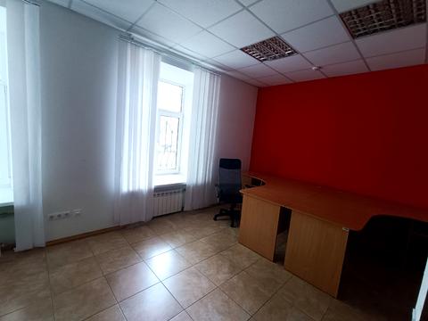 комерційна за адресою Троїцька вул. (Дзержинського), 24