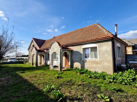 дом по адресу С. Іштваша