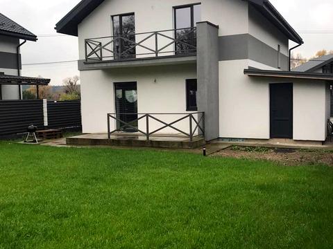 будинок за адресою Озерна