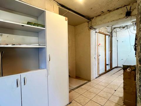 комерційна за адресою Академіка Вернадського бульв., 65