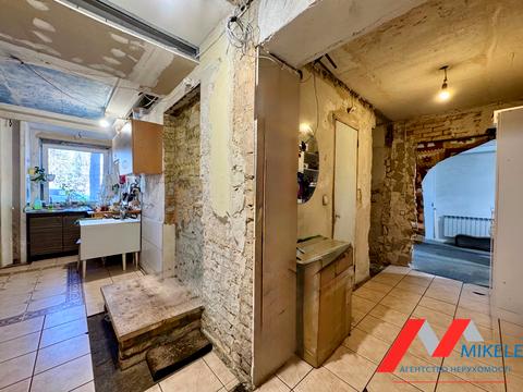 комерційна за адресою Академіка Вернадського бульв., 65