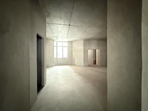 комерційна за адресою Боголюбова вул., 38