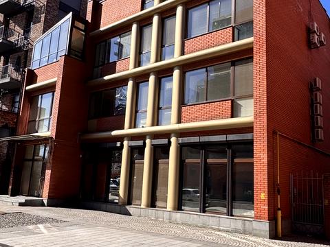 комерційна за адресою Південна вул., 4/6