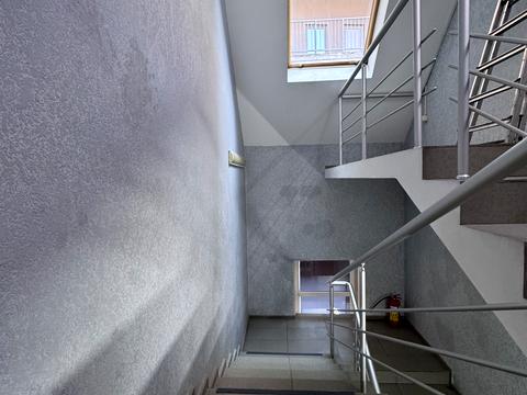 комерційна за адресою Південна вул., 4/6