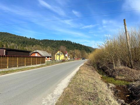 участок по адресу Рика ул.