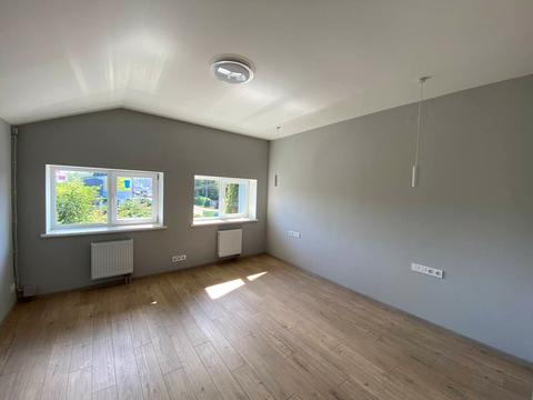 коммерческая по адресу Центральная ул., 1