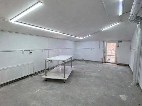 коммерческая по адресу Городоцкая ул., 203