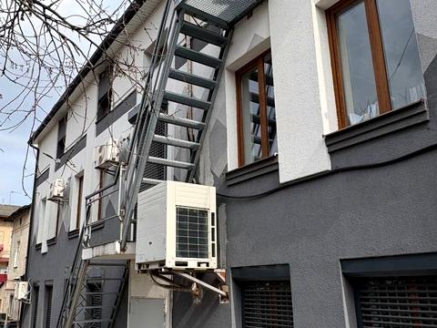 коммерческая по адресу Городоцкая ул., 203