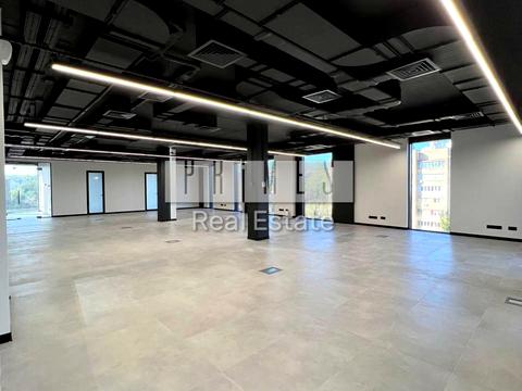 комерційна за адресою Красилівська вул., 9