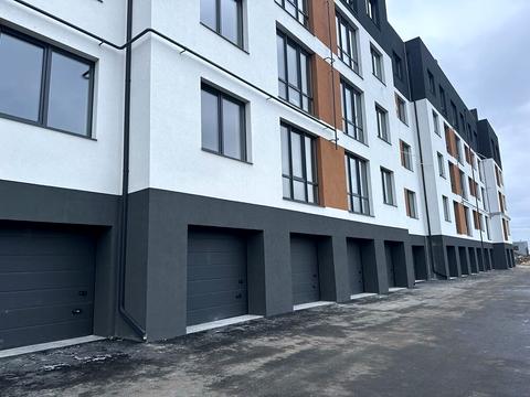 комерційна за адресою Миколи Боголюбова вул., (Будинок 3)