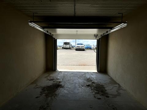 комерційна за адресою Миколи Боголюбова вул., (Будинок 3)