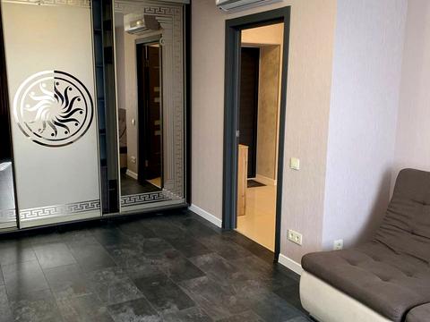 квартира за адресою Харків, Драгоманова вул., 8