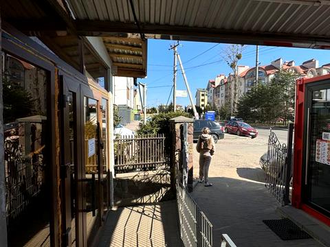 комерційна за адресою Гоголя вул., 1