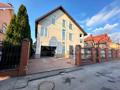 коммерческая по адресу Смородиновая ул., 166