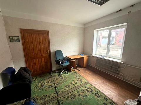 комерційна за адресою Богдана Хмельницького просп. (Героїв Сталінграда), 169