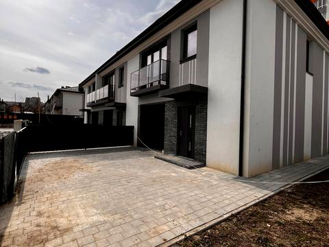 дом по адресу Потічна ул., 21