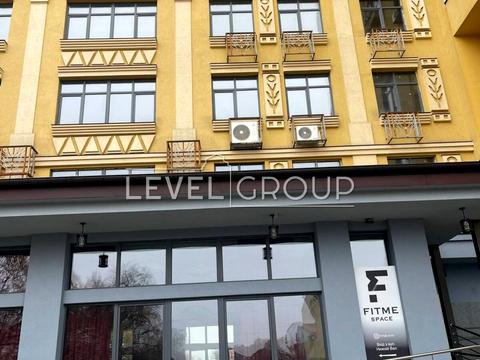 комерційна за адресою Нижній Вал вул., (Будинок 1)