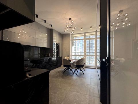 квартира за адресою Андрія Верхогляда вул. (Михайла Драгомирова), 11