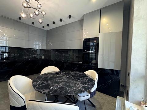 квартира за адресою Андрія Верхогляда вул. (Михайла Драгомирова), 11