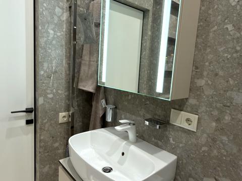 квартира по адресу Ростиславская ул. (Маршала Рыбалко), 5-А