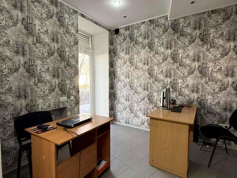 коммерческая по адресу Лидова ул., 1