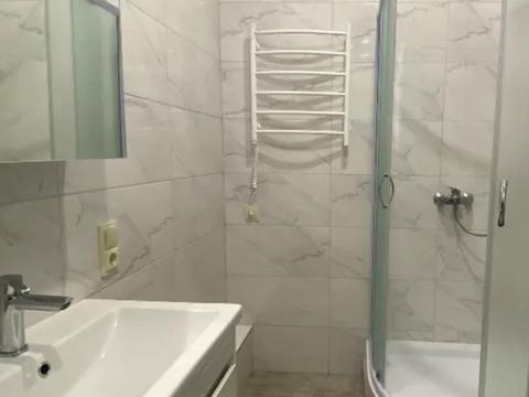 квартира за адресою Короленка вул. (Первозванівська), 22-А