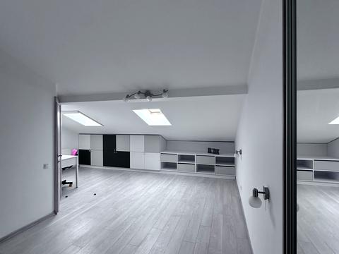 квартира по адресу Свободи ул., 22