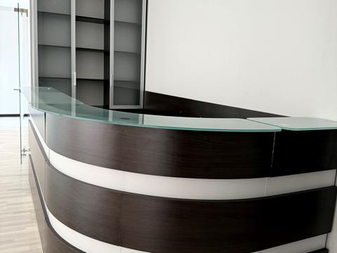 коммерческая по адресу Вице-адмирала Жукова пер., 17/19