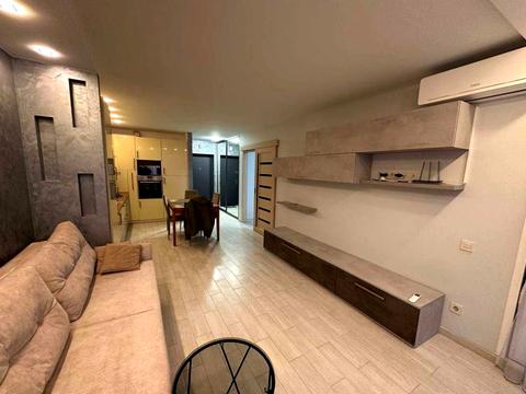 квартира за адресою Гетьмана Івана Мазепи вул. (Топольна), 2-Б