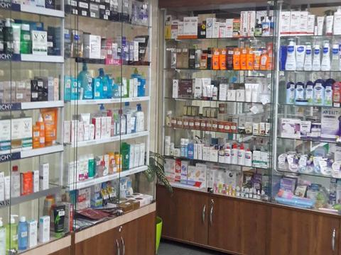 комерційна за адресою Деревлянська вул. (Якіра), 8