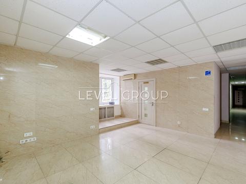 комерційна за адресою Уманська вул., 35