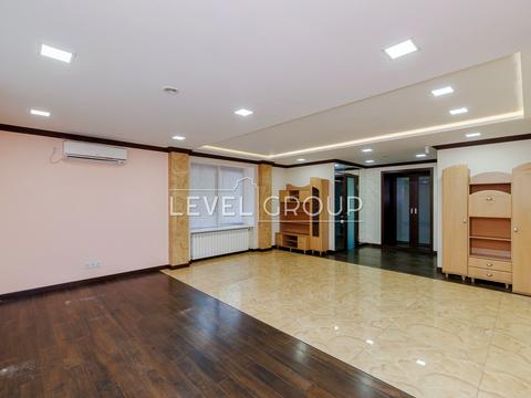 комерційна за адресою Уманська вул., 35