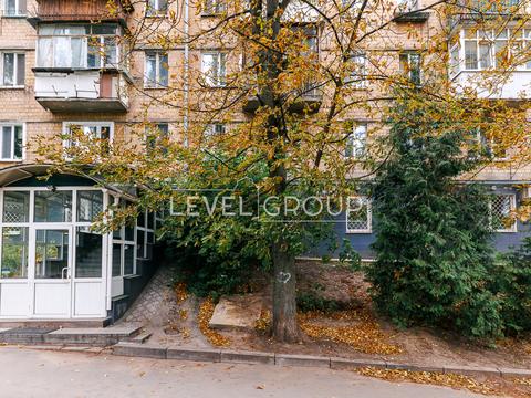 комерційна за адресою Уманська вул., 35