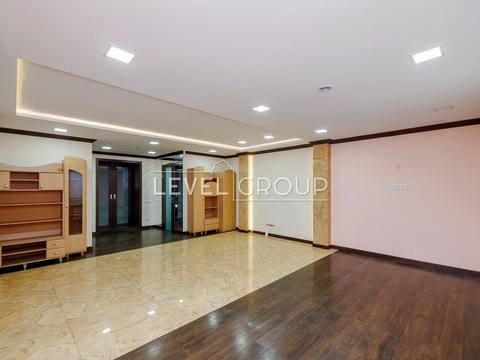 комерційна за адресою Уманська вул., 35