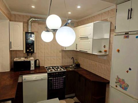 квартира за адресою Уласа Самчука вул., 3