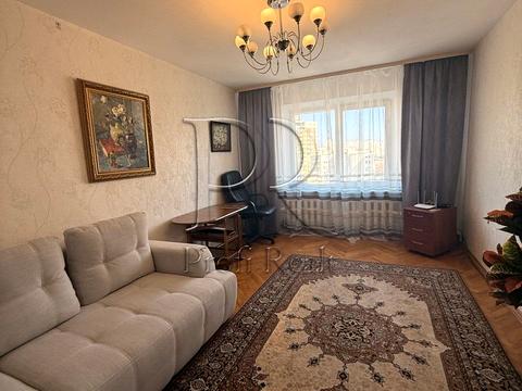 квартира за адресою В'ячеслава Чорновола вул., 8