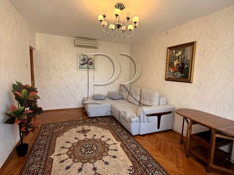 квартира за адресою В'ячеслава Чорновола вул., 8