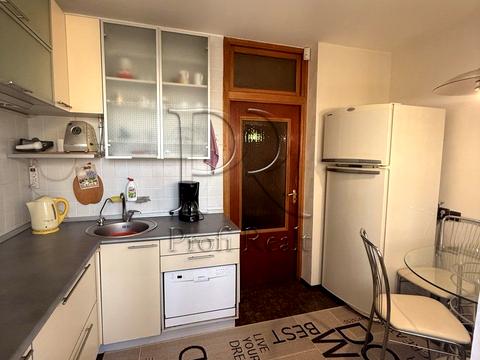 квартира за адресою В'ячеслава Чорновола вул., 8