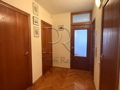 квартира за адресою В'ячеслава Чорновола вул., 8